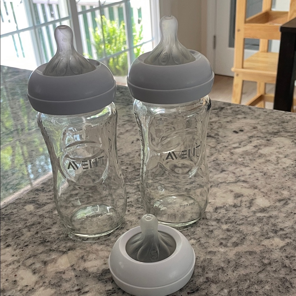 Avent Glass Baby Bottles with Gray Caps